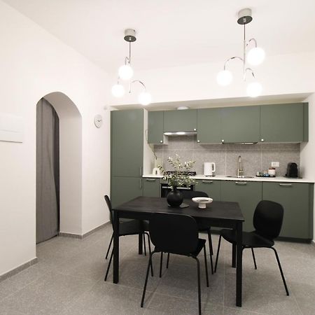 Room 47 Temporary Home Тиволи Екстериор снимка